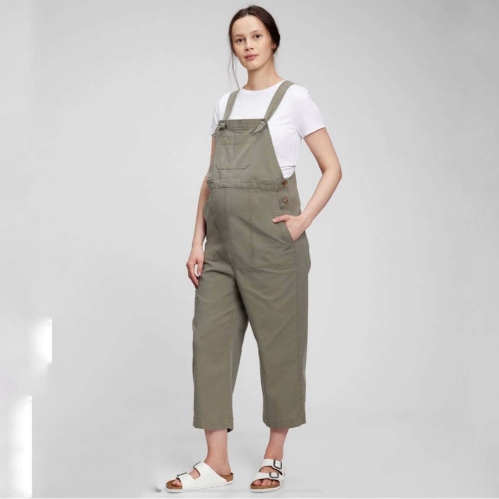 Gap Maternity Cropped Overalls in Tencel and Lyocell
